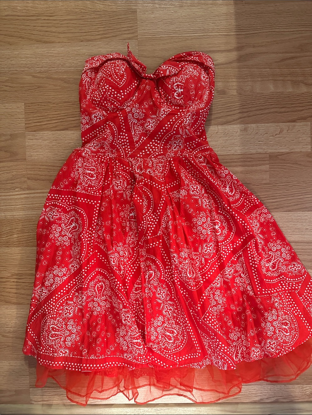 Marilyn Monroe Red Strapless Bandana Print Fit-and-Flare Dress